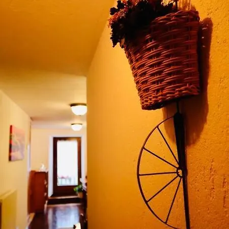 Maison Baradis - Grazioso E Tranquillo Trilocale Con Vista Montagne