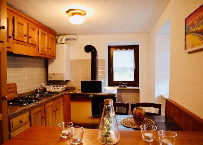 Maison Baradis - Grazioso E Tranquillo Trilocale Con Vista Montagne Daire Allein